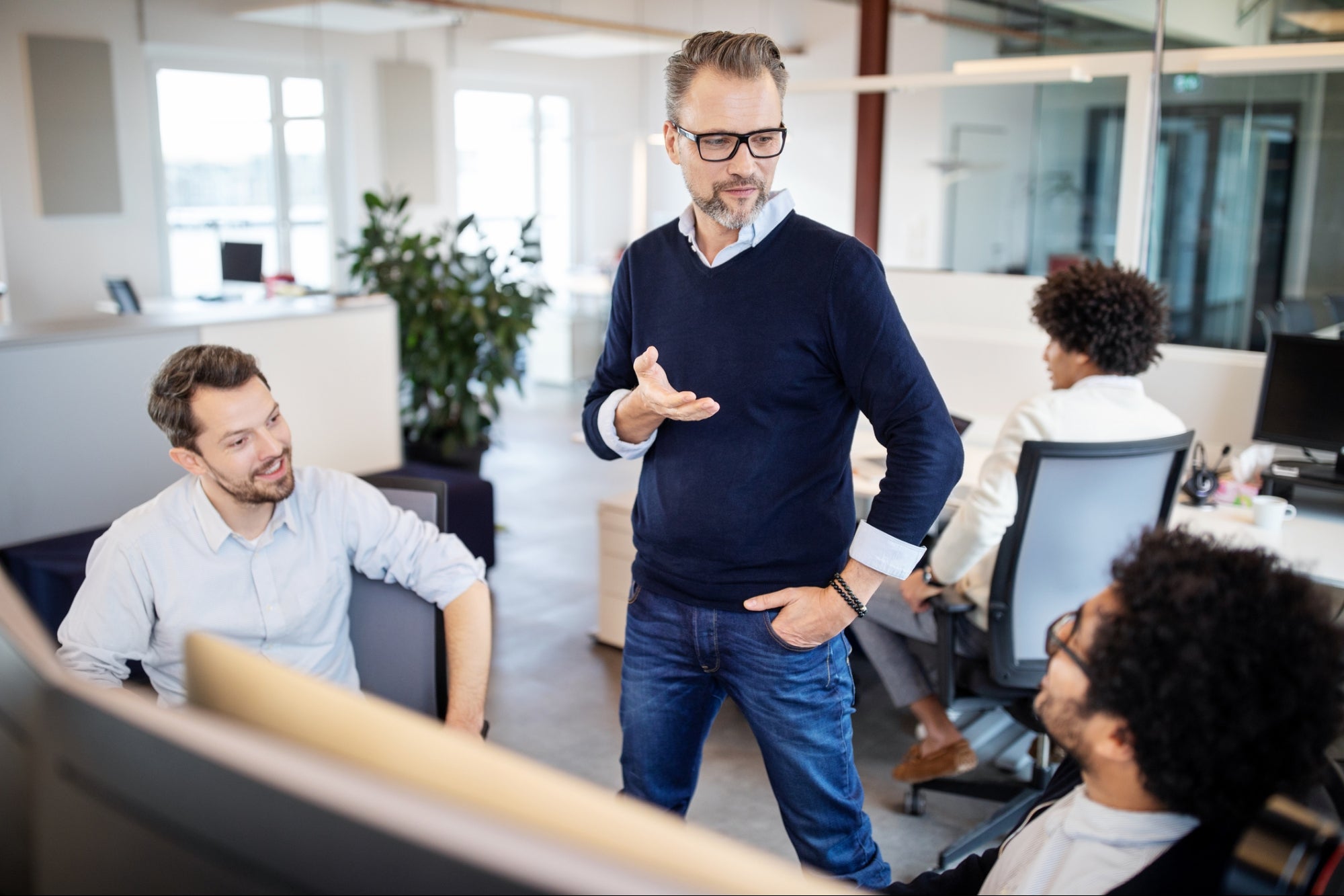 discussing-in-office